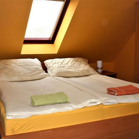 Nexus Vendeghaz Szeged Aparthotel ภายนอก รูปภาพ